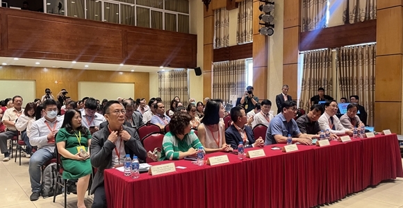 Cares Expo Vietnam 2024 tổ chức Diễn đàn doanh nghiệp Y tế Việt Nam - Đài Loan